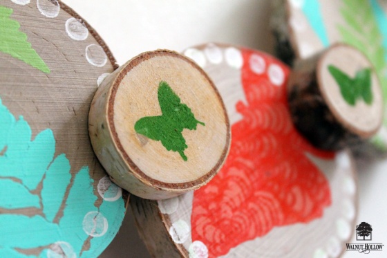 DIY Stenciled Spring Birch Wreath from @punkprojects